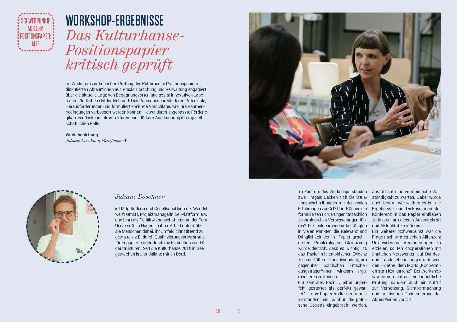 Nahaufnahme einer Kaki-Mantis auf einem Blatt, detailreiche Ansicht des Insekts.